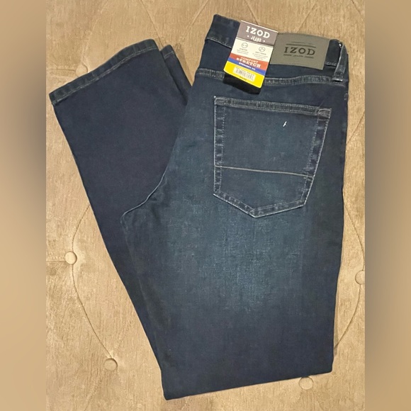Izod Men’s Jean - Picture 7 of 8